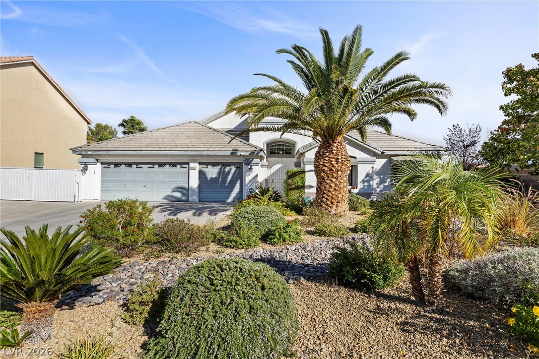 5562 Oakview Falls Court Las Vegas NV 89148