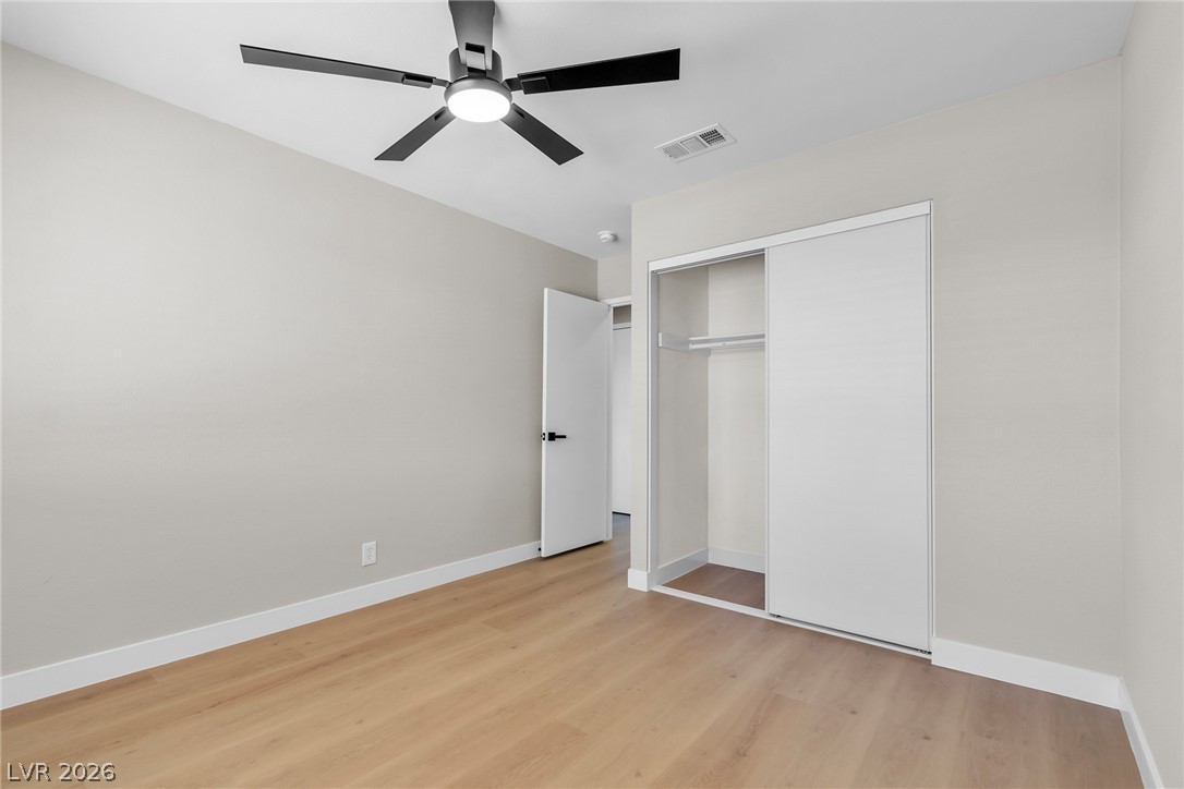 324 Lakehurst Road Las Vegas NV 89145
