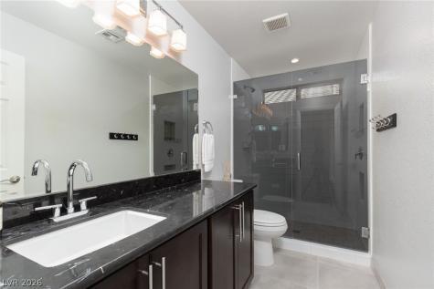 8465 Spirit Vale Avenue Las Vegas NV 89117