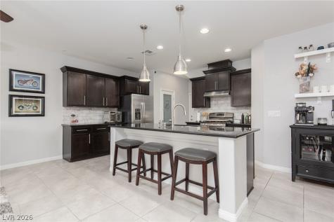 8465 Spirit Vale Avenue Las Vegas NV 89117