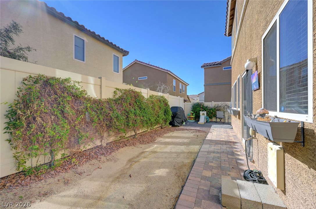 8742 Brindisi Park Avenue Las Vegas NV 89148