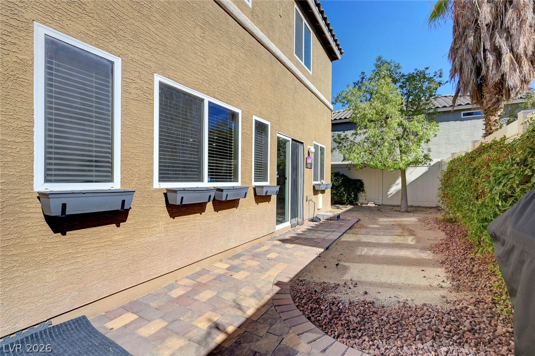 8742 Brindisi Park Avenue Las Vegas NV 89148