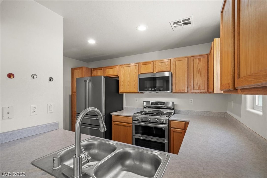 7343 Ringquist Street Las Vegas NV 89148