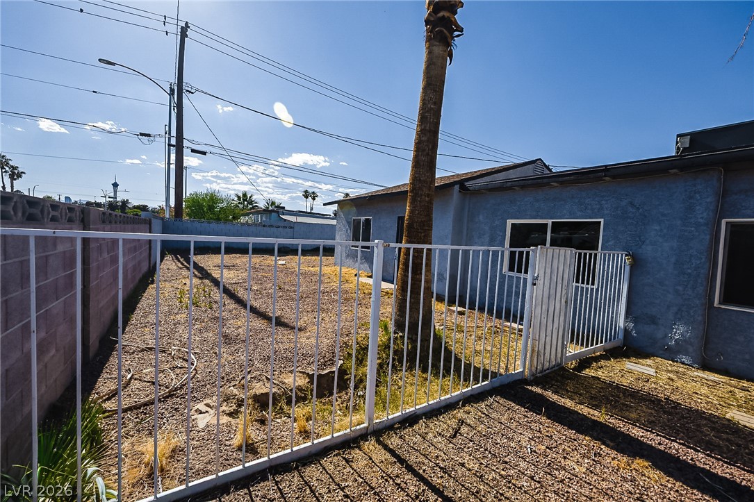 2125 East Oakey Boulevard Las Vegas NV 89104