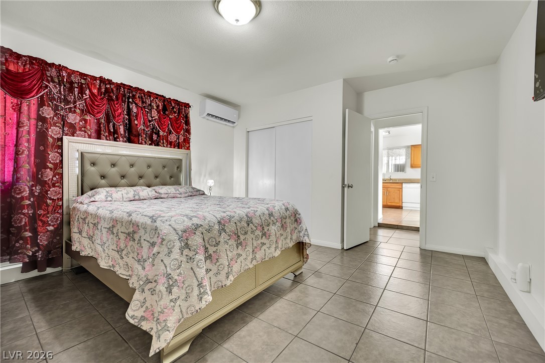 5230 Morris Street Las Vegas NV 89122