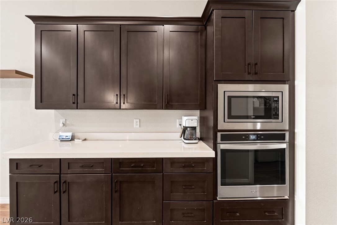 8657 Hartmont Street Las Vegas NV 89166