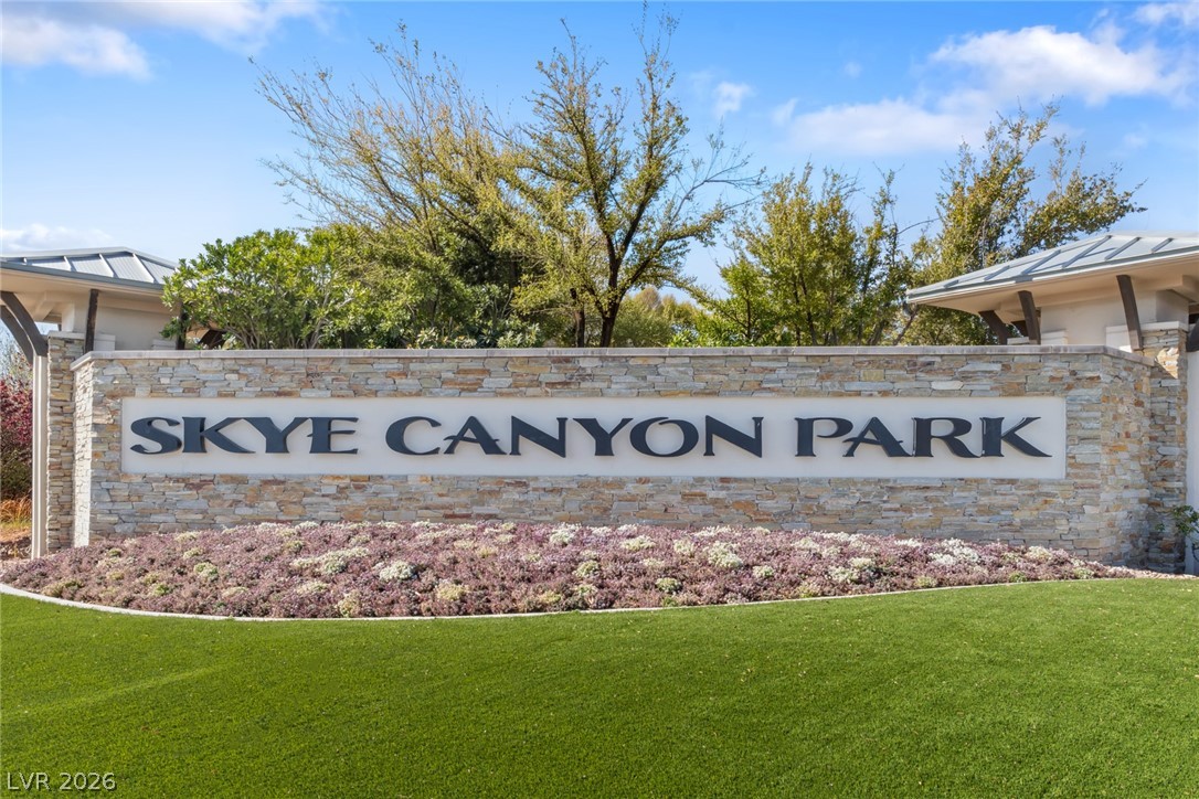 8657 Hartmont Street Las Vegas NV 89166