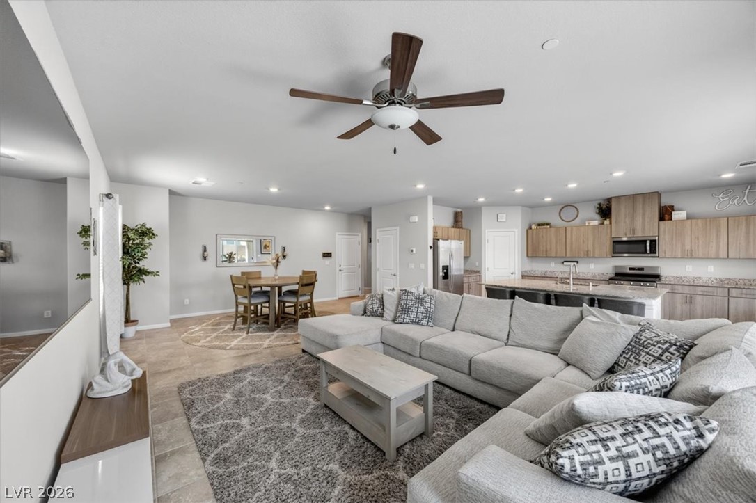 7180 Woodrow Ranch Street Las Vegas NV 89166