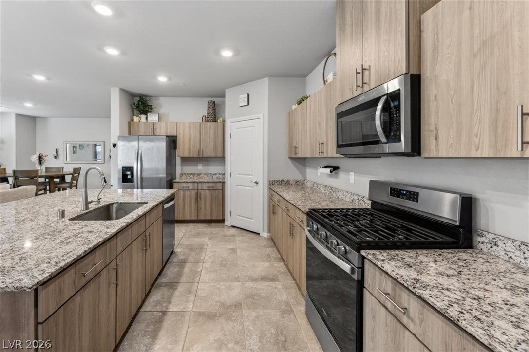 7180 Woodrow Ranch Street Las Vegas NV 89166