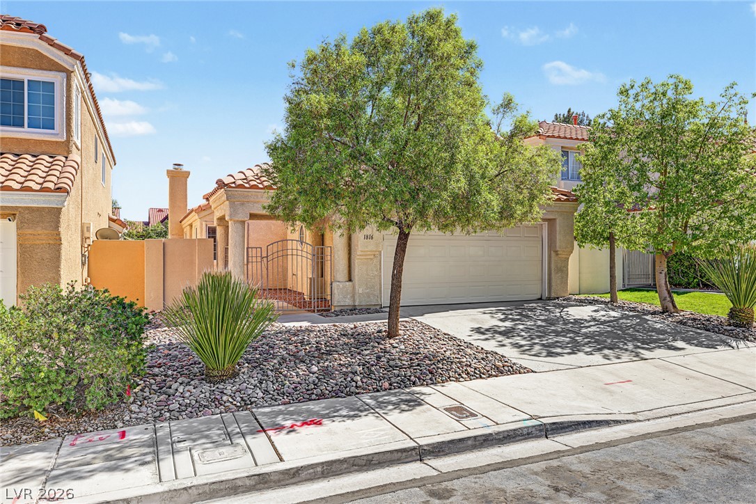 1816 Glenwillow Drive Las Vegas NV 89117