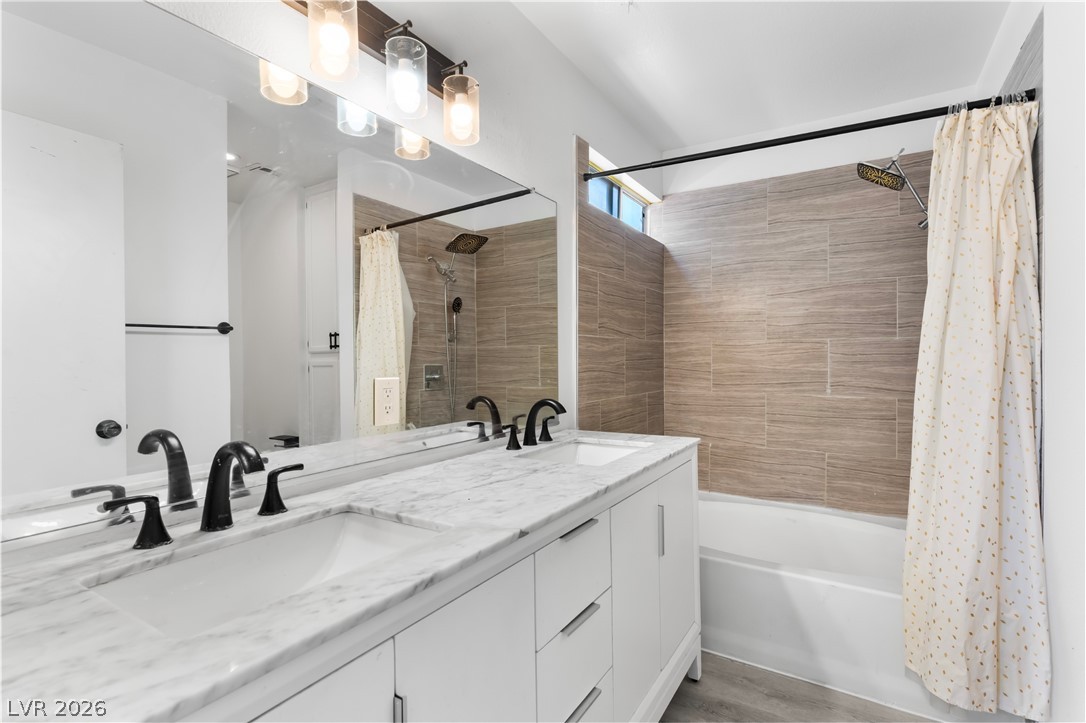 2066 Glistening Sands Drive Las Vegas NV 89119