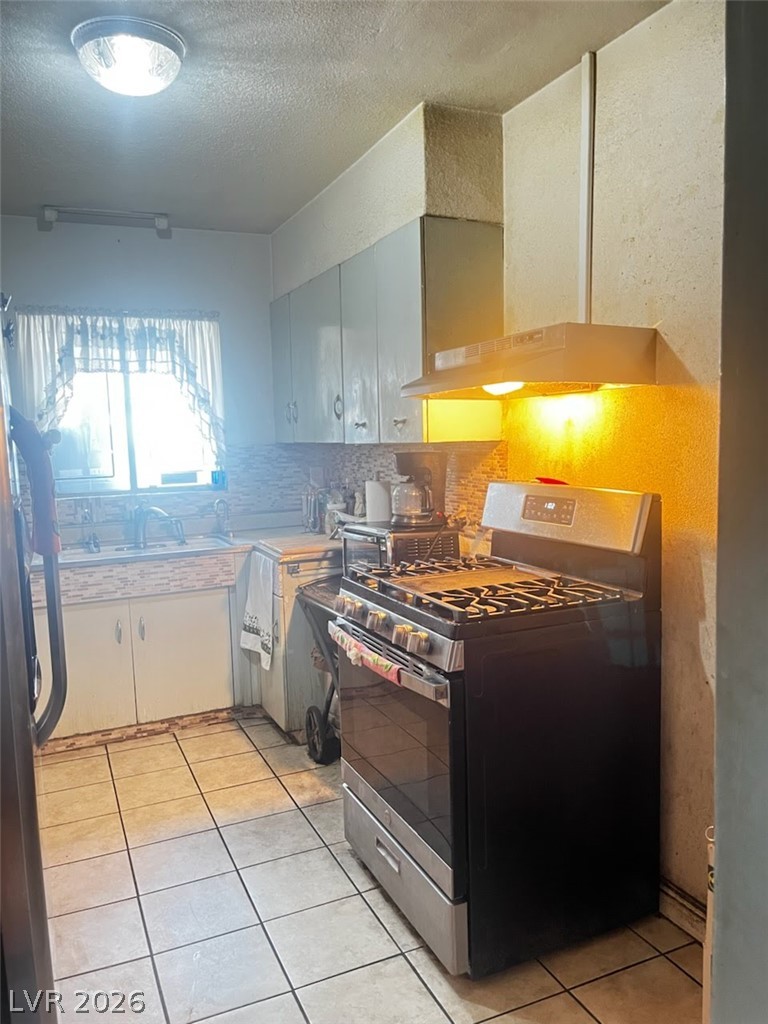 2304 Beverly Way Las Vegas NV 89104