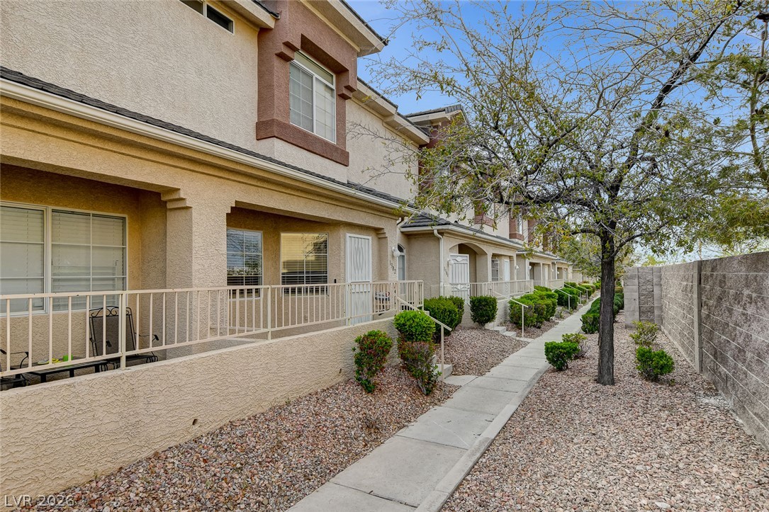 1302 Dusty Creek Street Las Vegas NV 89128