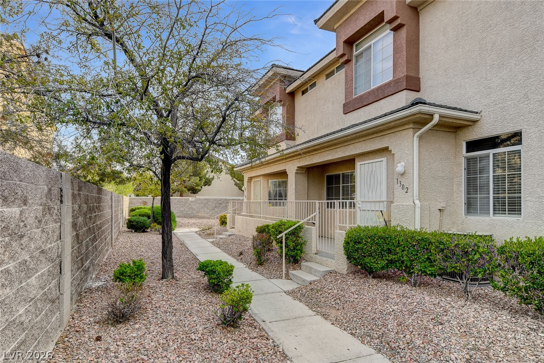 1302 Dusty Creek Street Las Vegas NV 89128
