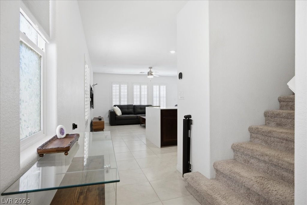 8724 Crestwood Hills Street Las Vegas NV 89113