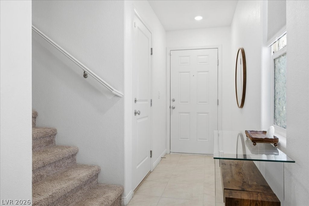 8724 Crestwood Hills Street Las Vegas NV 89113