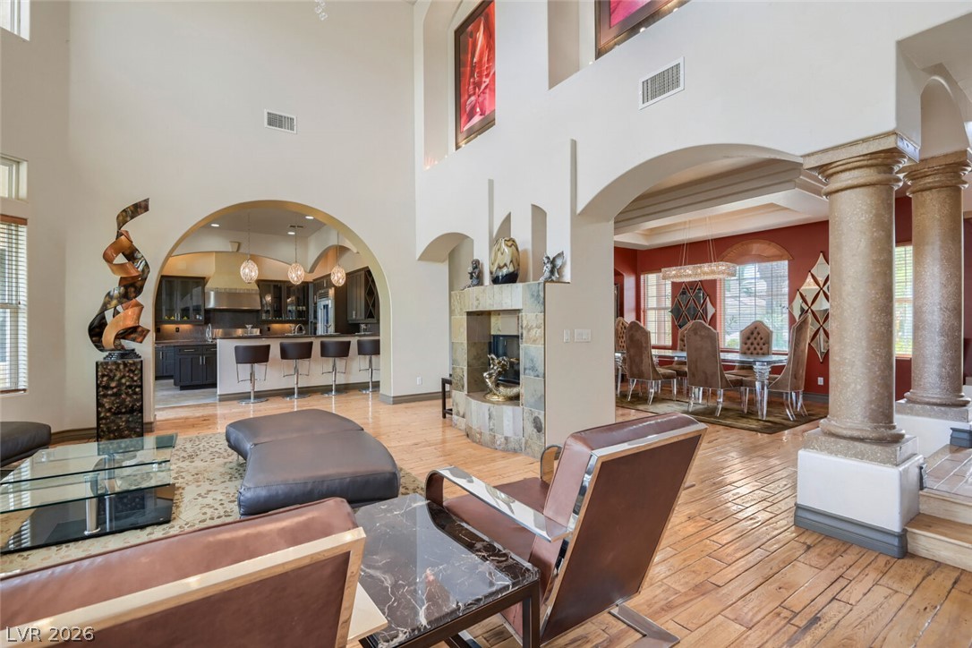 2010 Shenley Court Las Vegas NV 89117