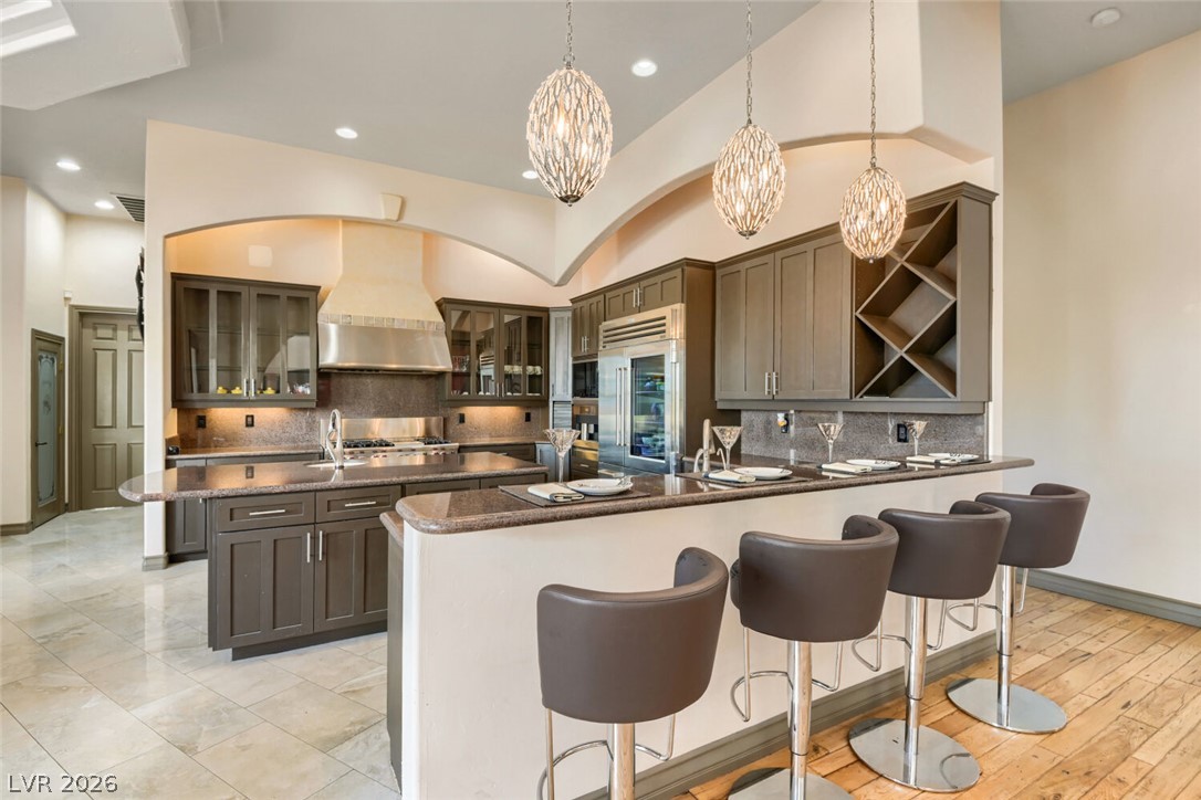 2010 Shenley Court Las Vegas NV 89117