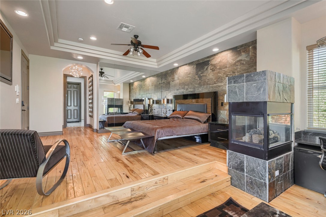 2010 Shenley Court Las Vegas NV 89117