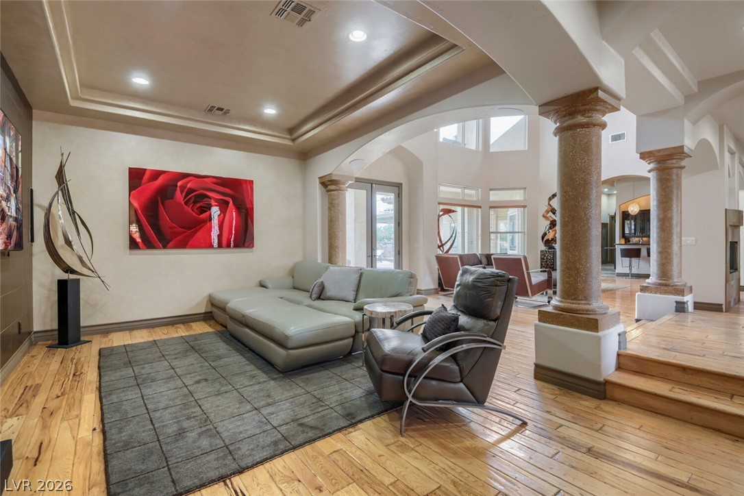 2010 Shenley Court Las Vegas NV 89117