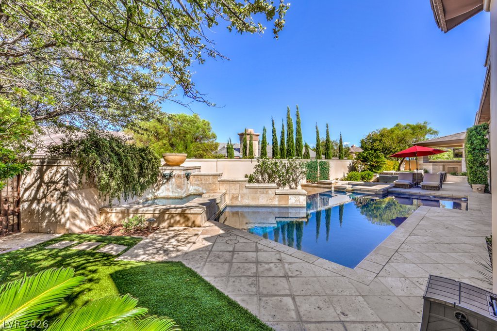 308 Bayswater Court Las Vegas NV 89145