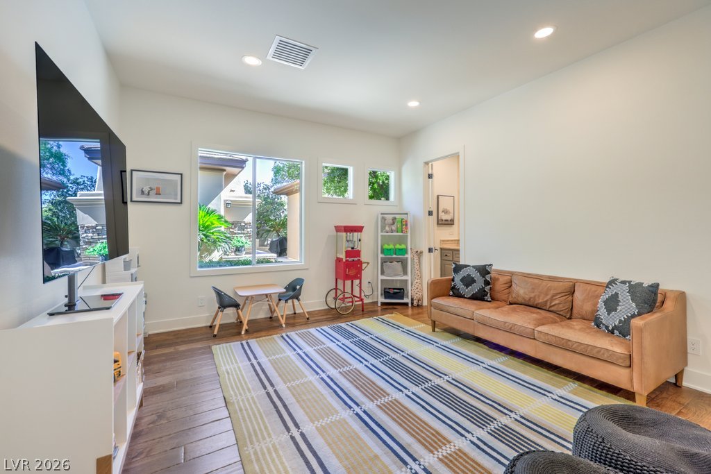 308 Bayswater Court Las Vegas NV 89145