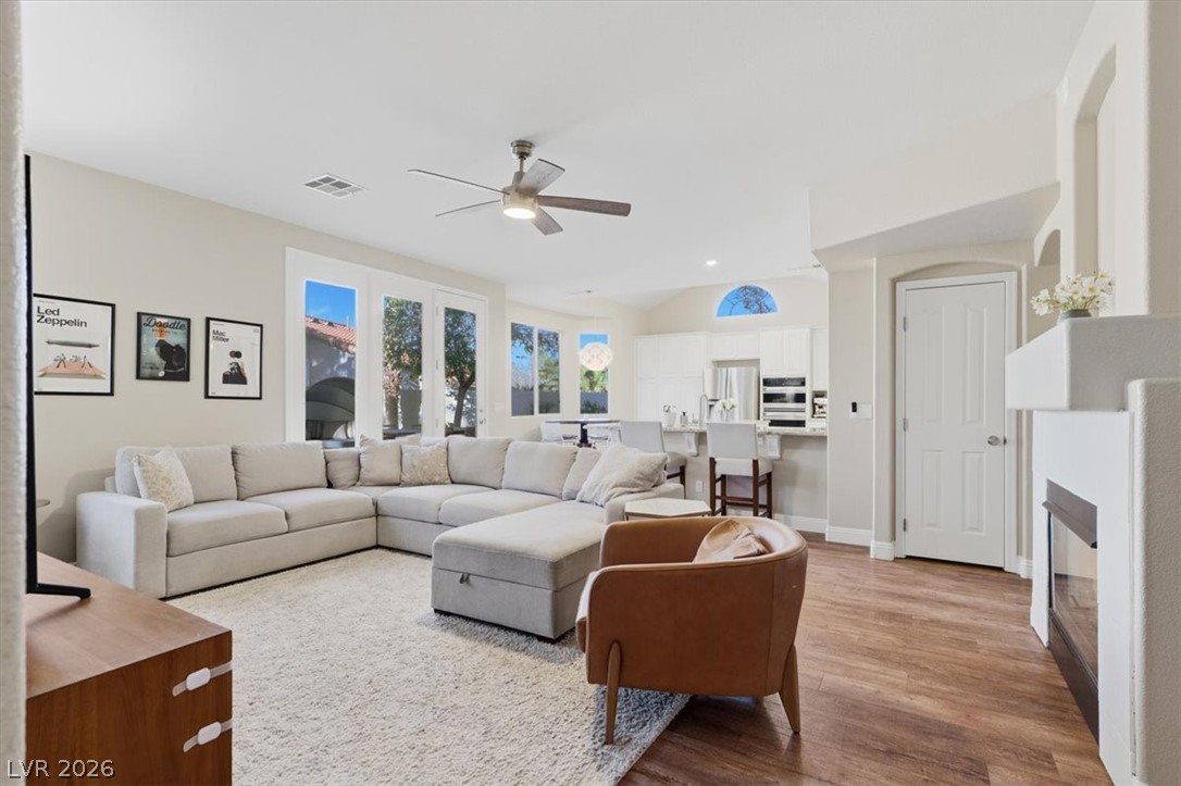 10240 Glen Ora Avenue Las Vegas NV 89134