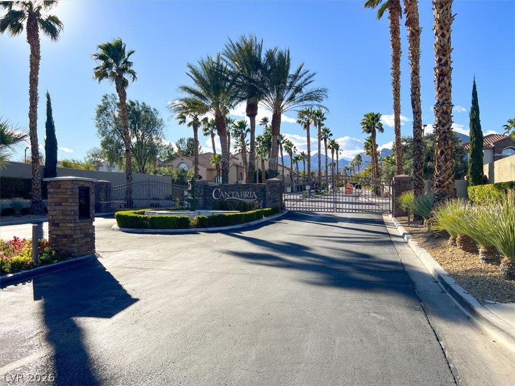 10240 Glen Ora Avenue Las Vegas NV 89134