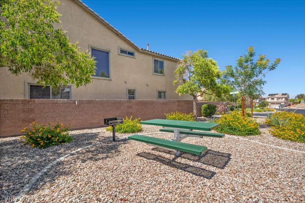 1640 Yellow Tulip Place Henderson NV 89012