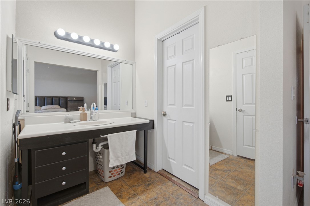 7164 Paradise Bay Drive Las Vegas NV 89119