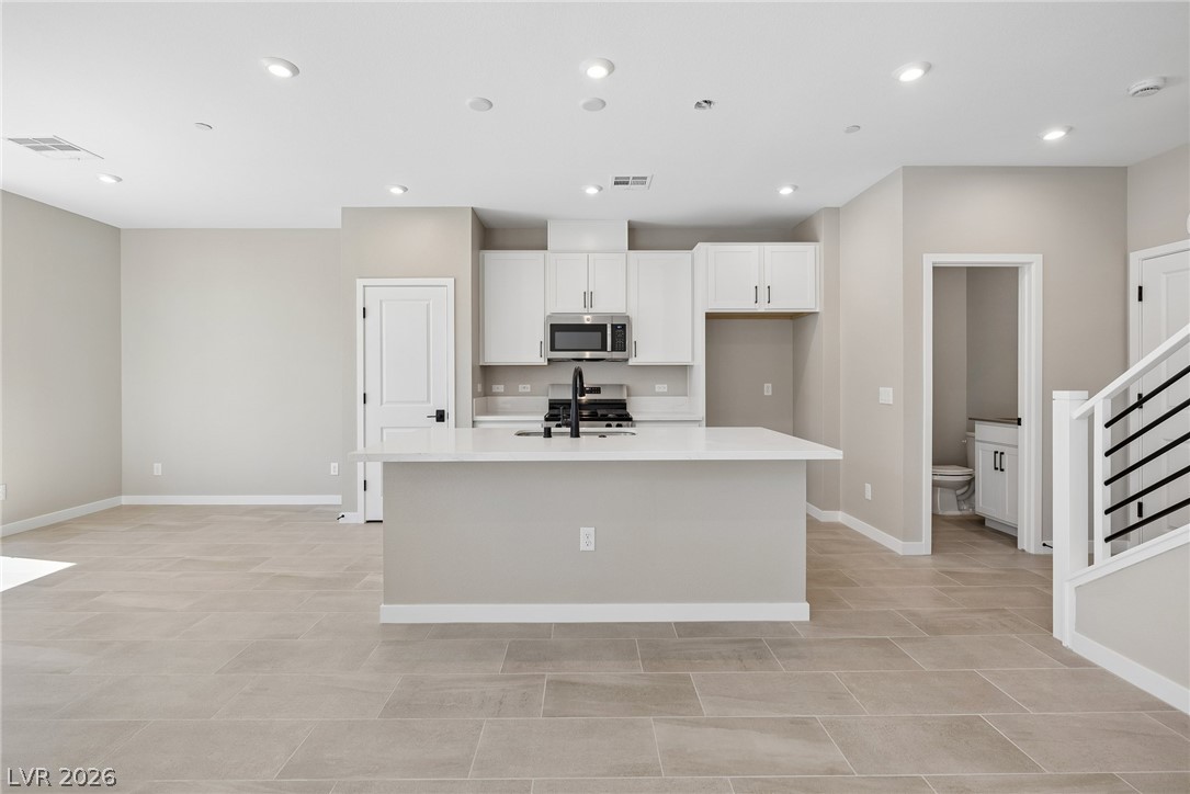9227 Salas Street Las Vegas NV 89166