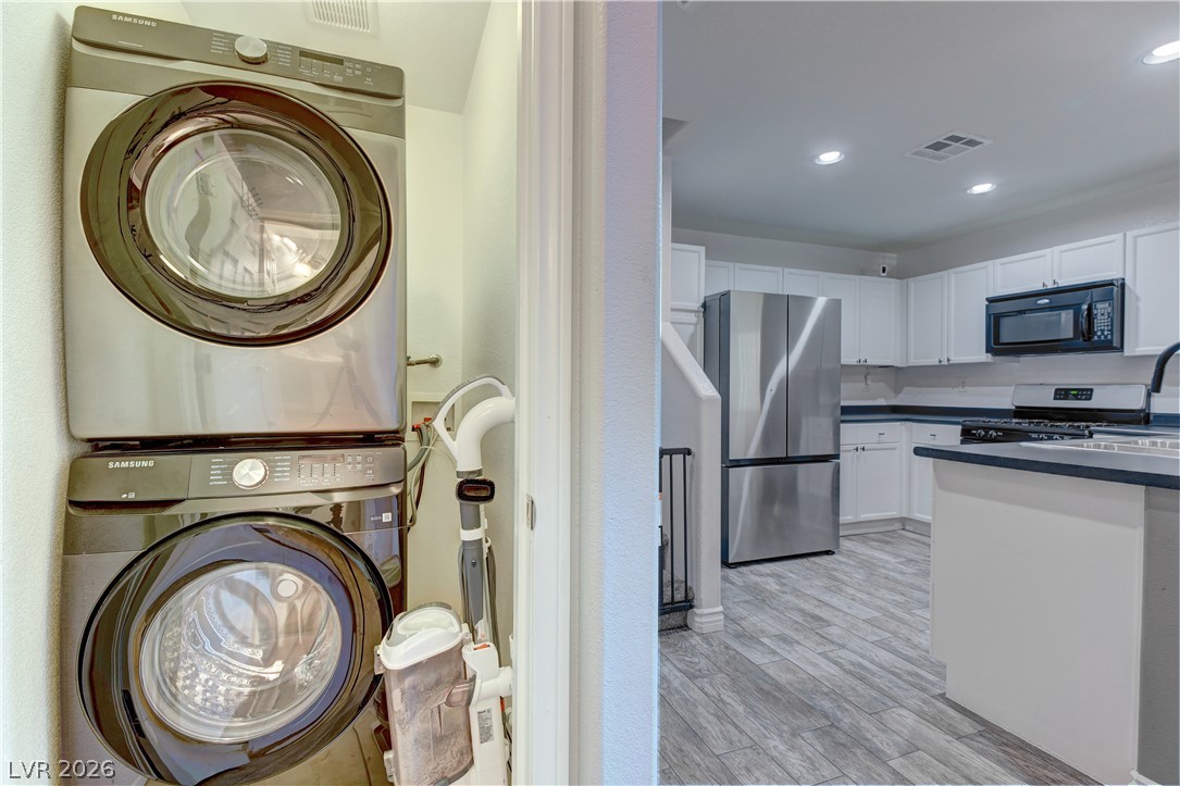 7633 Interlace Street Las Vegas NV 89149