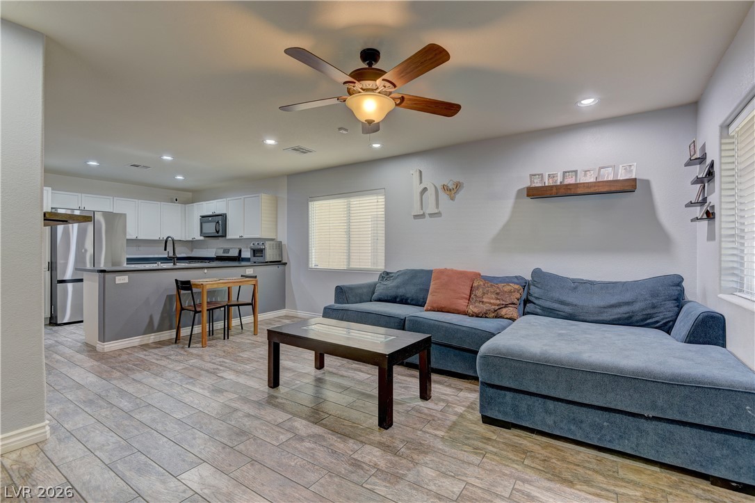7633 Interlace Street Las Vegas NV 89149