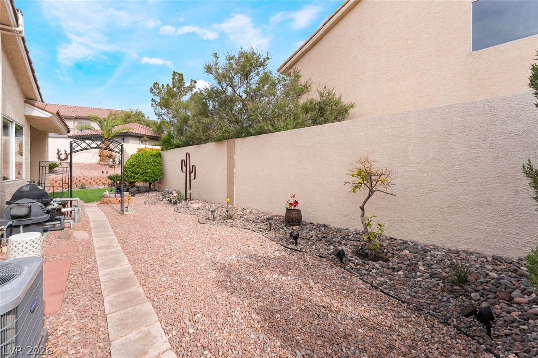 3991 Camelot Cove Street Las Vegas NV 89147