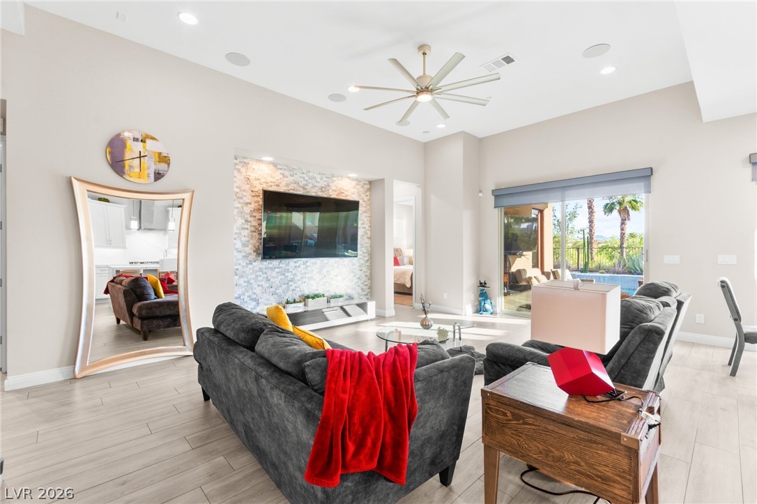 15 Alta Cascata Place Henderson NV 89011
