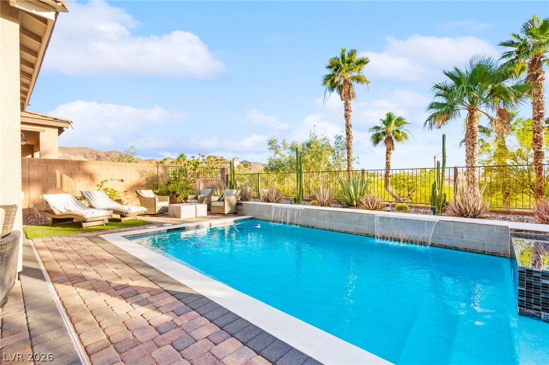 15 Alta Cascata Place Henderson NV 89011