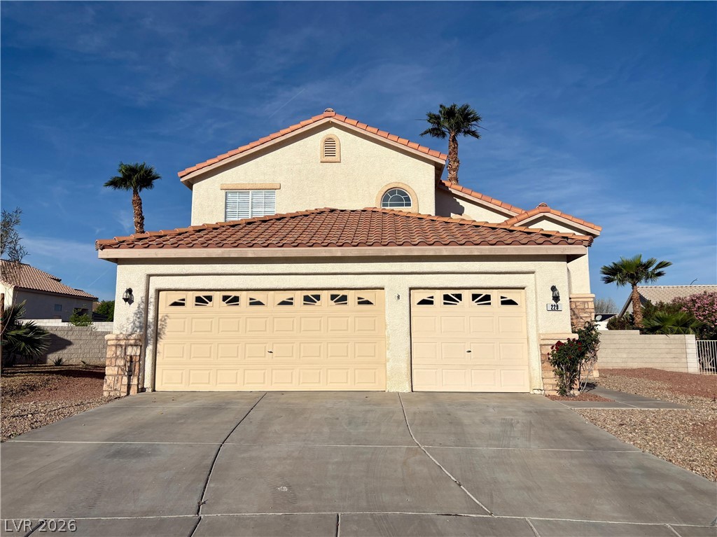 229 Paradise Bird Street Henderson NV 89074