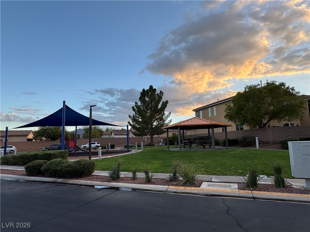 696 Yew Barrow Court Henderson NV 89011