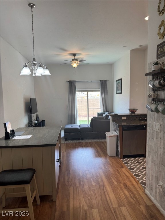 696 Yew Barrow Court Henderson NV 89011