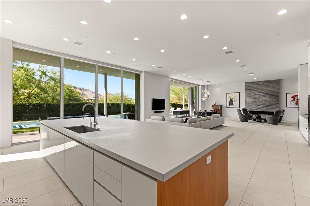 94 Hawk Ridge Drive Las Vegas NV 89135