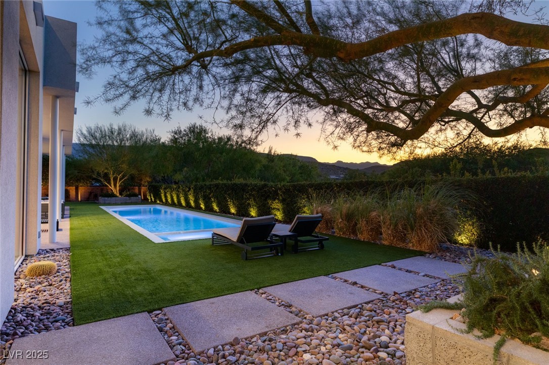 94 Hawk Ridge Drive Las Vegas NV 89135