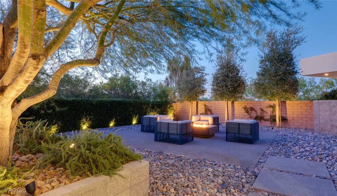 94 Hawk Ridge Drive Las Vegas NV 89135