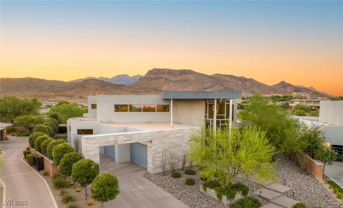94 Hawk Ridge Drive Las Vegas NV 89135