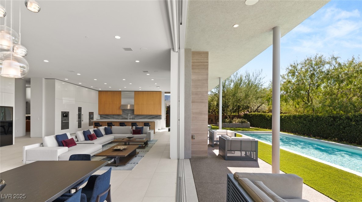 94 Hawk Ridge Drive Las Vegas NV 89135