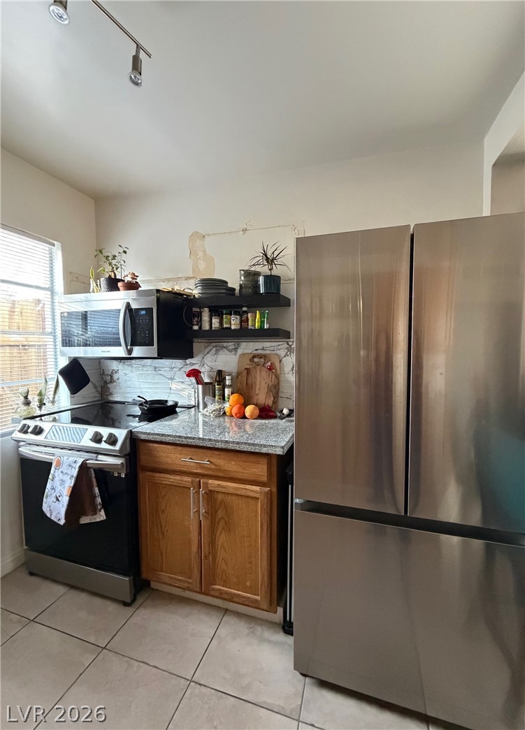 1622 Thelma Lane Las Vegas NV 89104