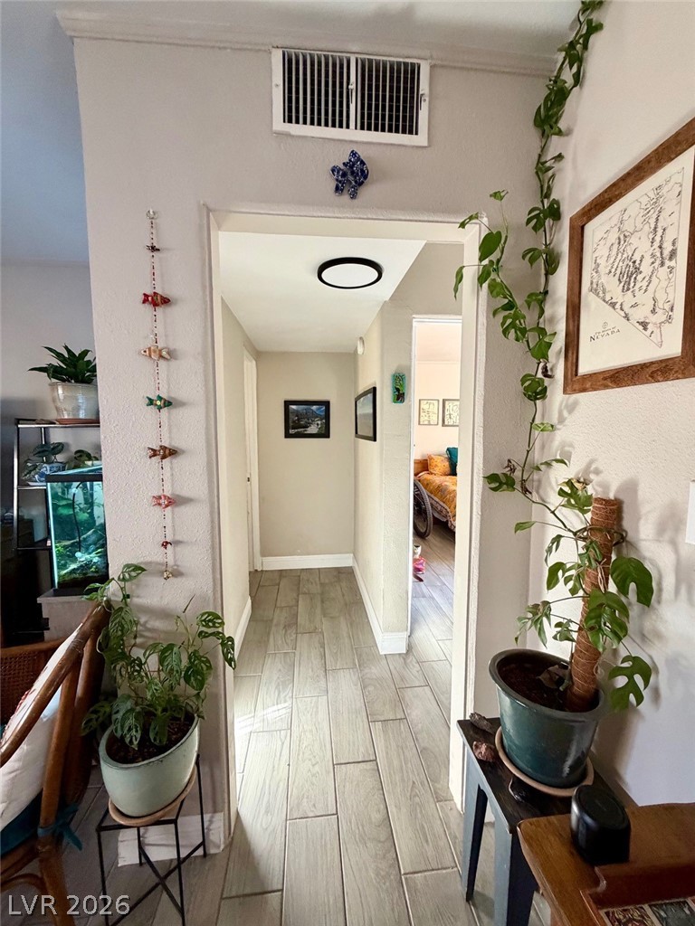 1622 Thelma Lane Las Vegas NV 89104