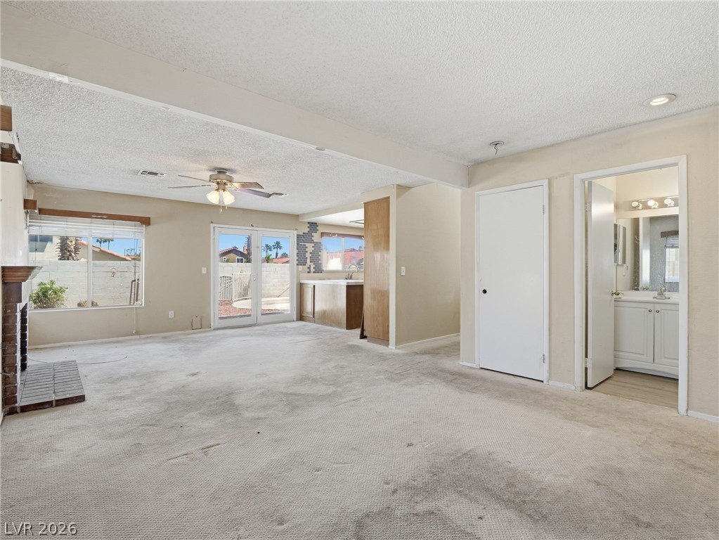 342 Clayton Street Henderson NV 89074