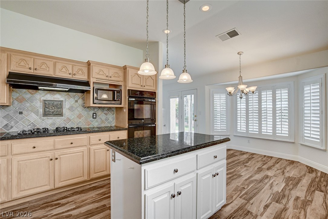 7901 Waterfalls Avenue Las Vegas NV 89128