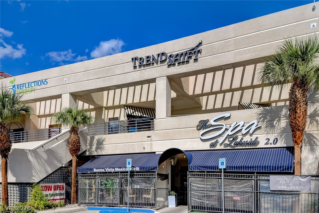 7901 Waterfalls Avenue Las Vegas NV 89128