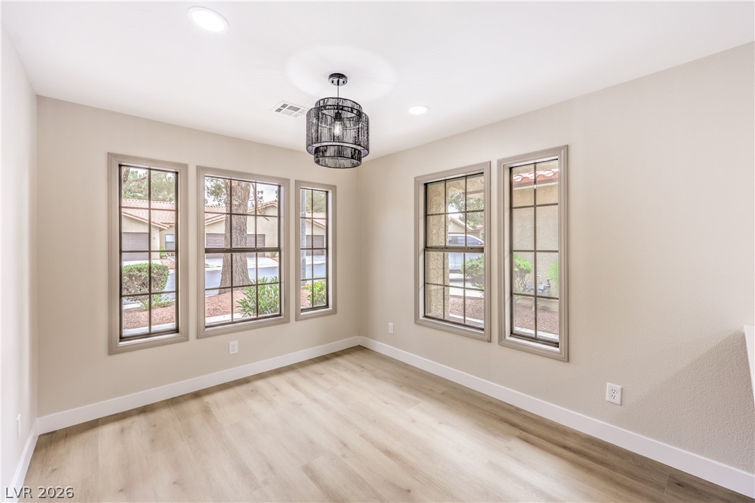 7812 Canoe Lane Las Vegas NV 89145